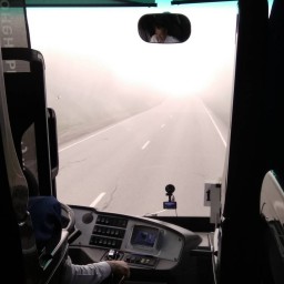 Автобус Соликамск-Пермь. Туман как в аду :) #vsolikamske