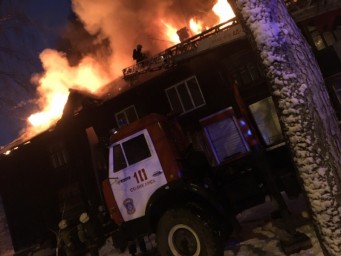 18 ноября в Соликамске произошел пожар в жилом восьмиквартирном доме 3