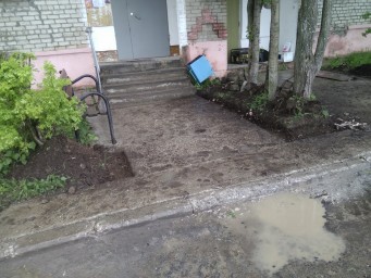 Дождались: ремонт во дворе Кузнецова,6 1