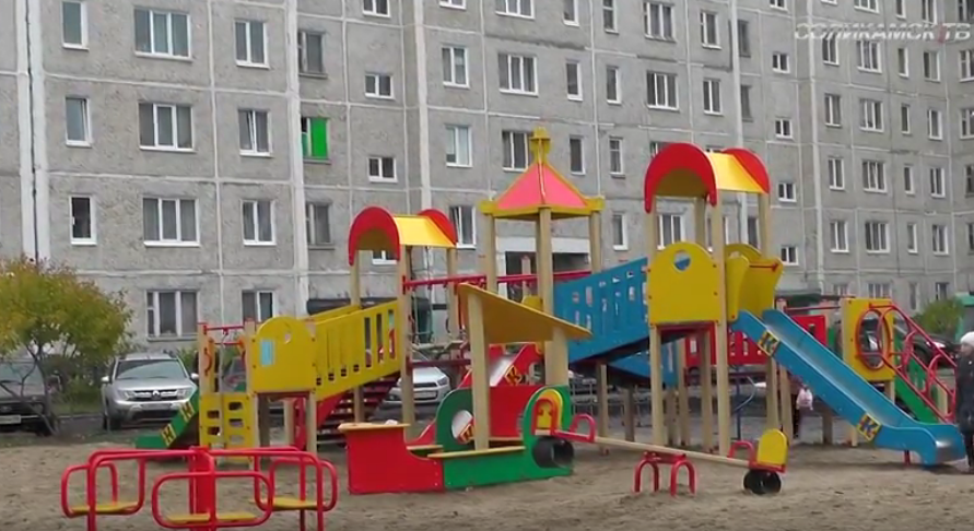 Работы по благоустройству дворов в Соликамске завершены