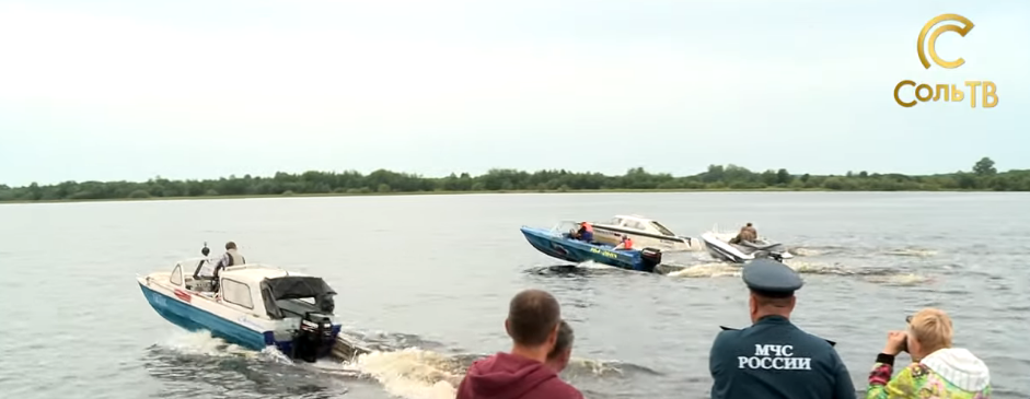 В Соликамске прошли гонки на лодках