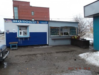 В Соликамске демонтируют еще два незаконно размещенных торговых объекта 1