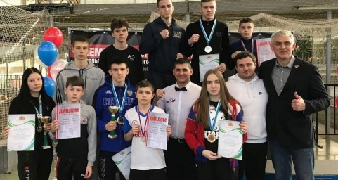 Соликамские спортсмены вернулись с медалями с Чемпионата и первенства Уральского федерального округа по кикбоксингу