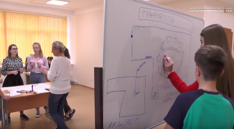 В Соликамске прошла ярмарка «Оранжевое настроение»