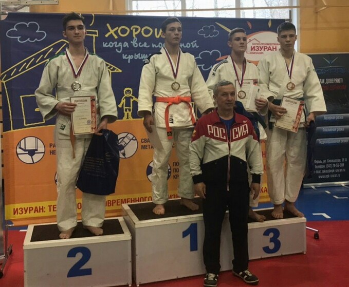 Артем Сухарев из Соликамска завоевал серебряную медаль на турнире по дзюдо