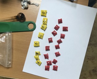 В Соликамске трех участников ОПГ признали виновными в незаконном обороте наркотиков