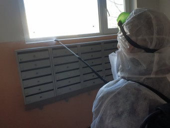 Санитарная обработка улиц и подъездов 1