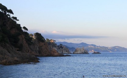 Вечером на море