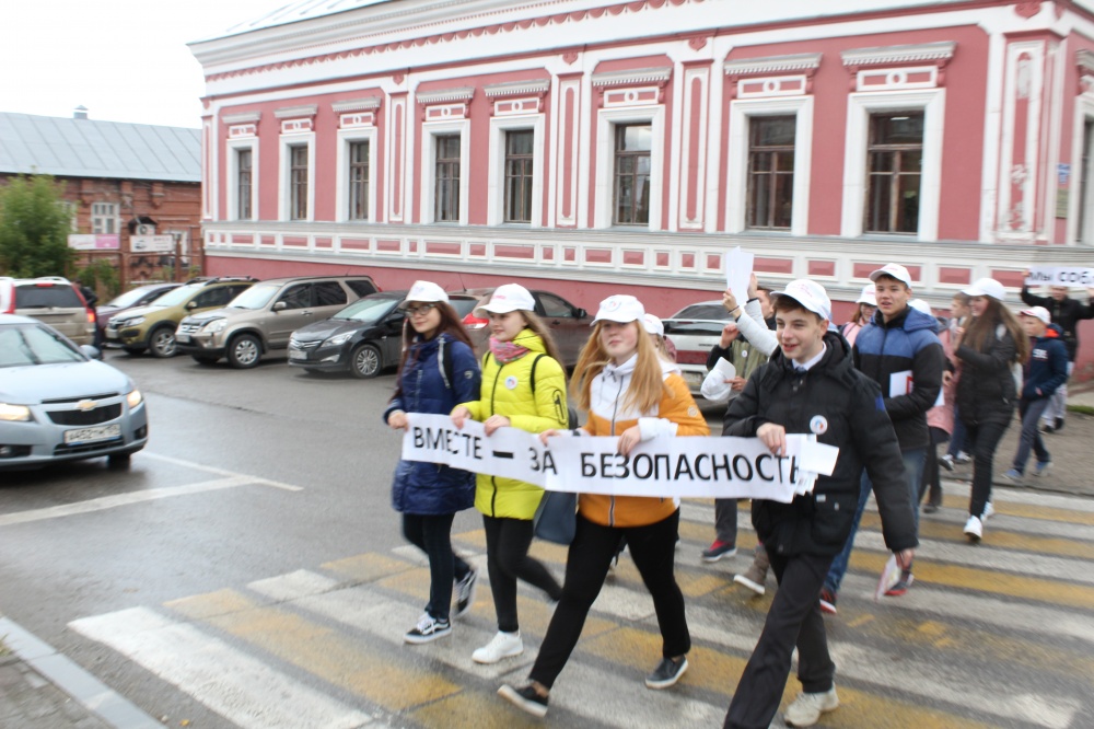 В Соликамске прошла акция «Вместе за безопасные дороги»