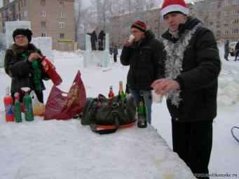 У ёлки в Боровске9330