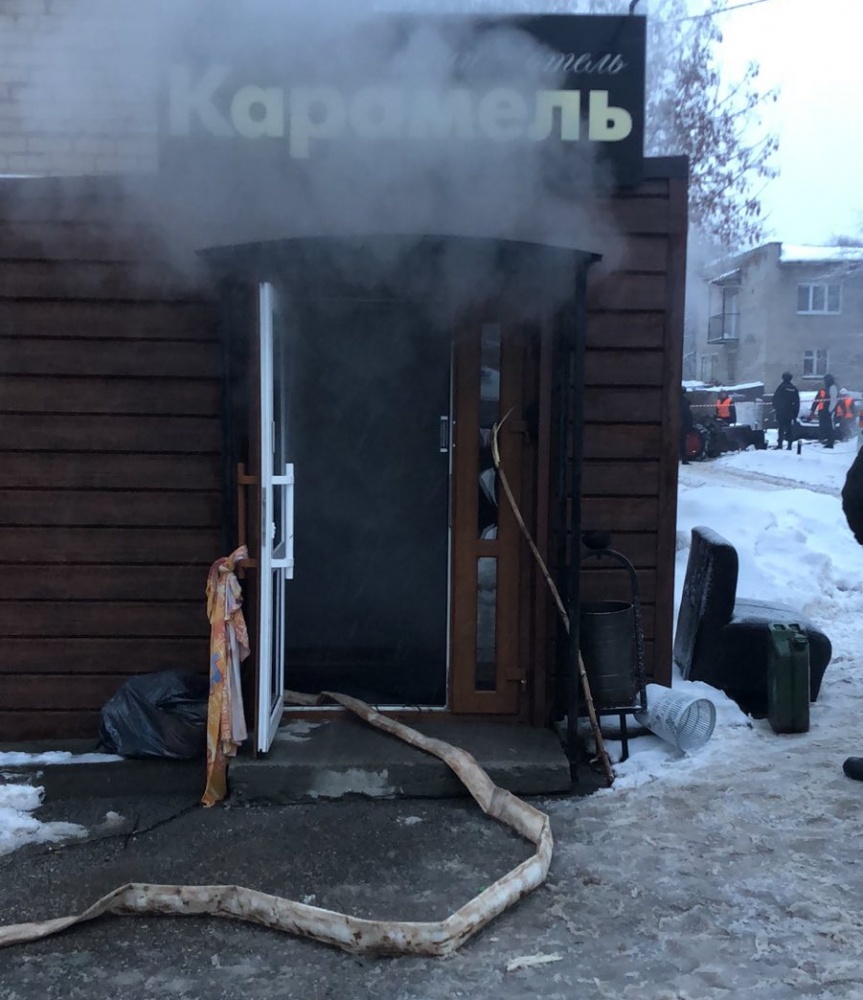 В ЧП в пермском мини-отеле «Карамелька» погибли женщина и ее 4-летняя дочь из Соликамска